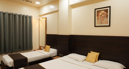 HOTEL ELLORA PARK Room Type - Deluxe Triple Bedroom AC (Guest age should be 21 years and above) HOTEL ELLORA PARK Room Type - Deluxe Triple Bedroom AC (Guest age should be 21 years and above)