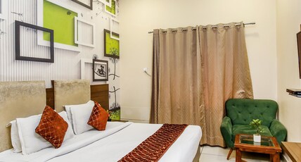 Hotel Karan Residency Room Type - Deluxe Room -5 Mins Walk from Golden Temple