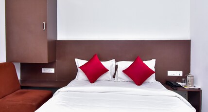 hotel sai rama residency Room Type - gold ac