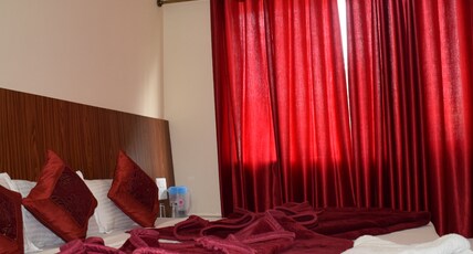 Devi Empire Room Type - Family 3Bedded Ac Room