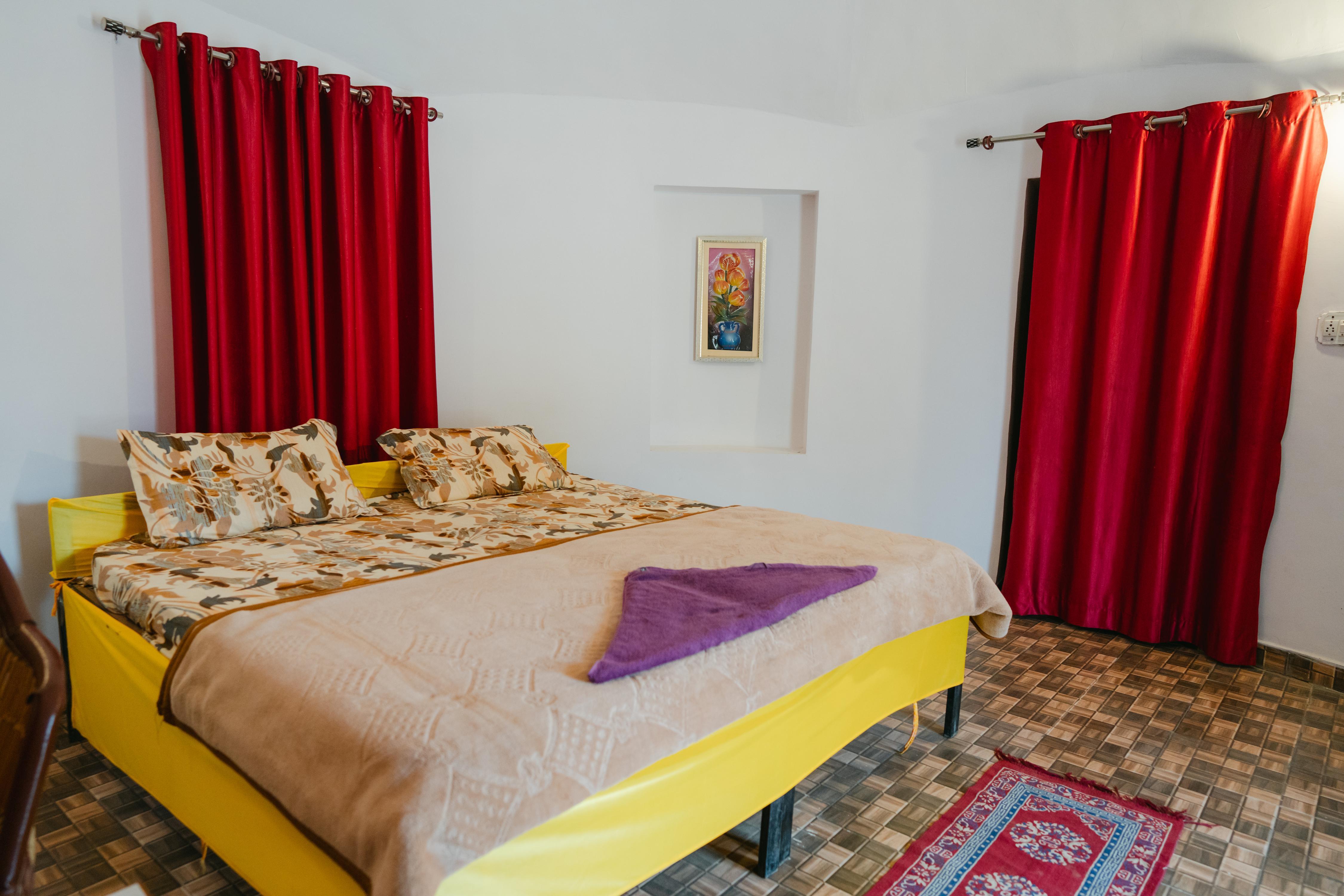 Bhati Desert Camp Bikaner Room Type - Royal Desert Room