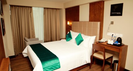 Hotel Yash International Room Type - Deluxe Room