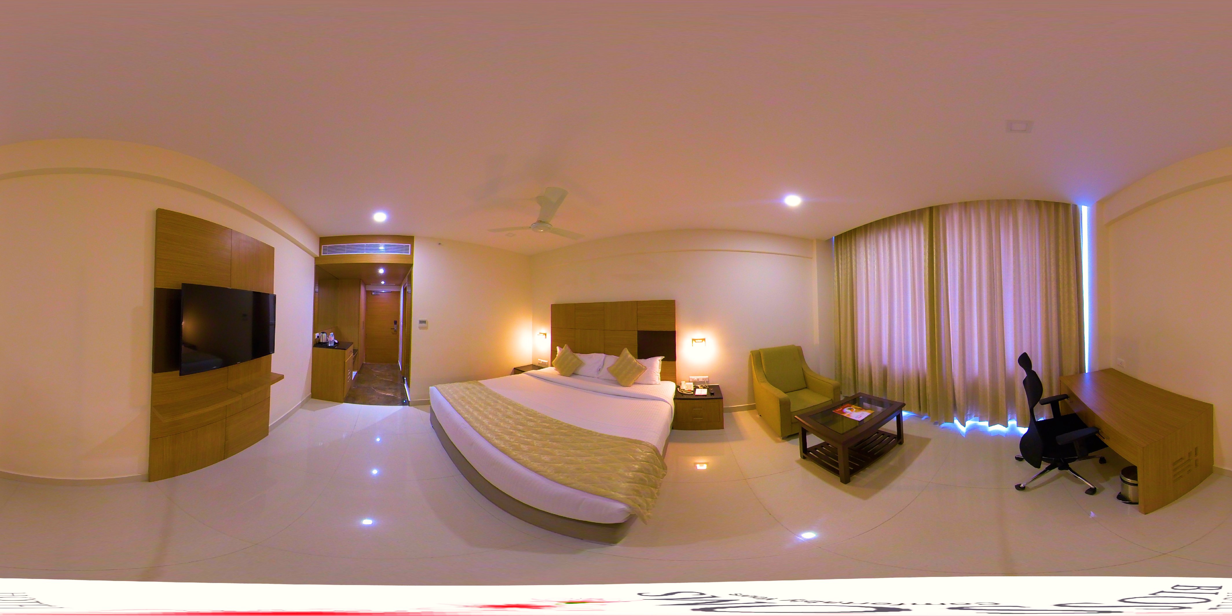 Hotel Blossoms Room Type - Executive Room With Work Desk