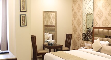 Royal Residence Premier - Cyber Hub Room Type - Deluxe Room Royal Residence Premier - Cyber Hub Room Type - Deluxe Room