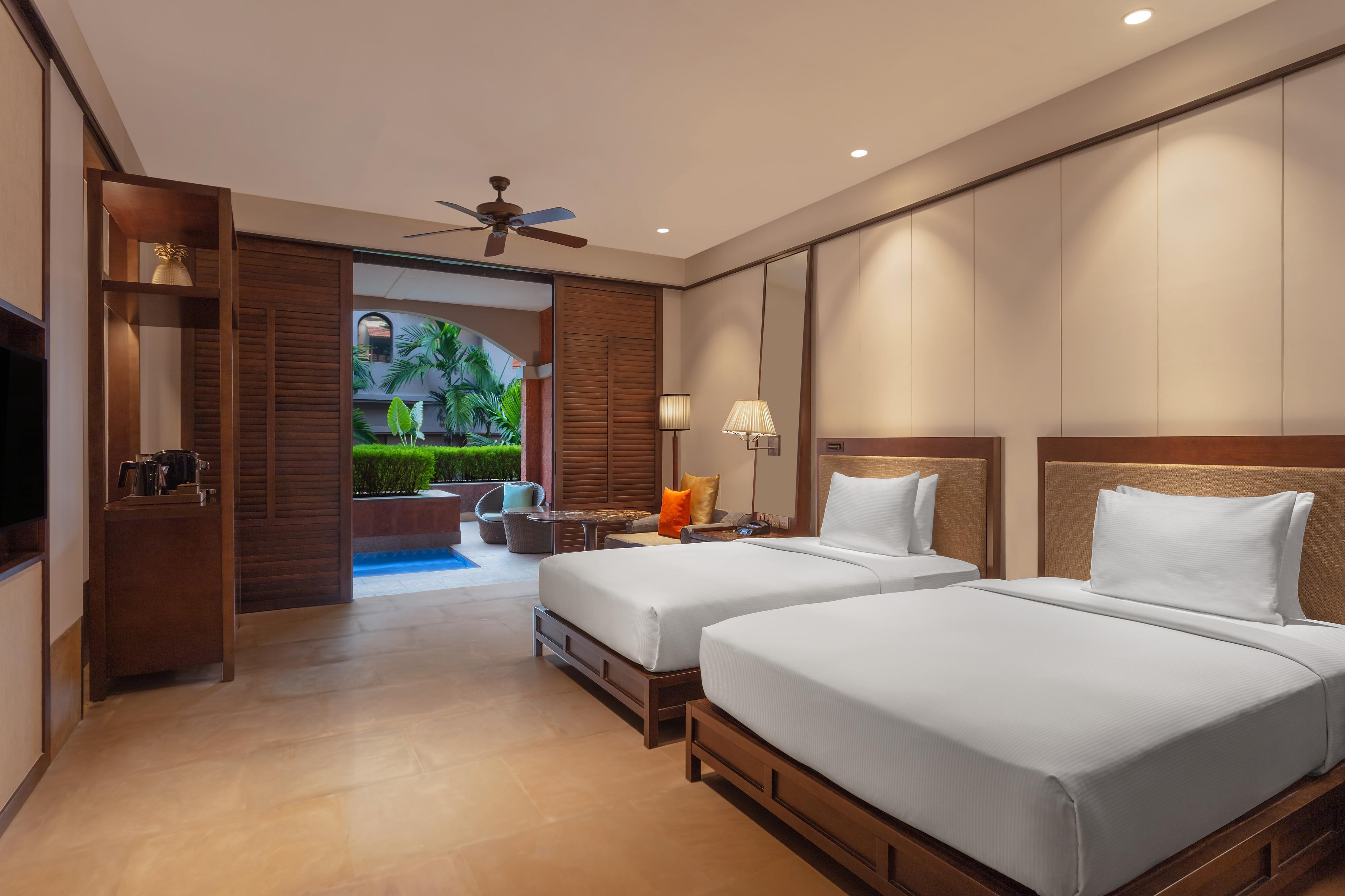 Hilton Goa Resort,Candolim Room Type - Queen Luxury Room with outdoor Whirlpool Bath Hilton Goa Resort,Candolim Room Type - Queen Luxury Room with outdoor Whirlpool Bath