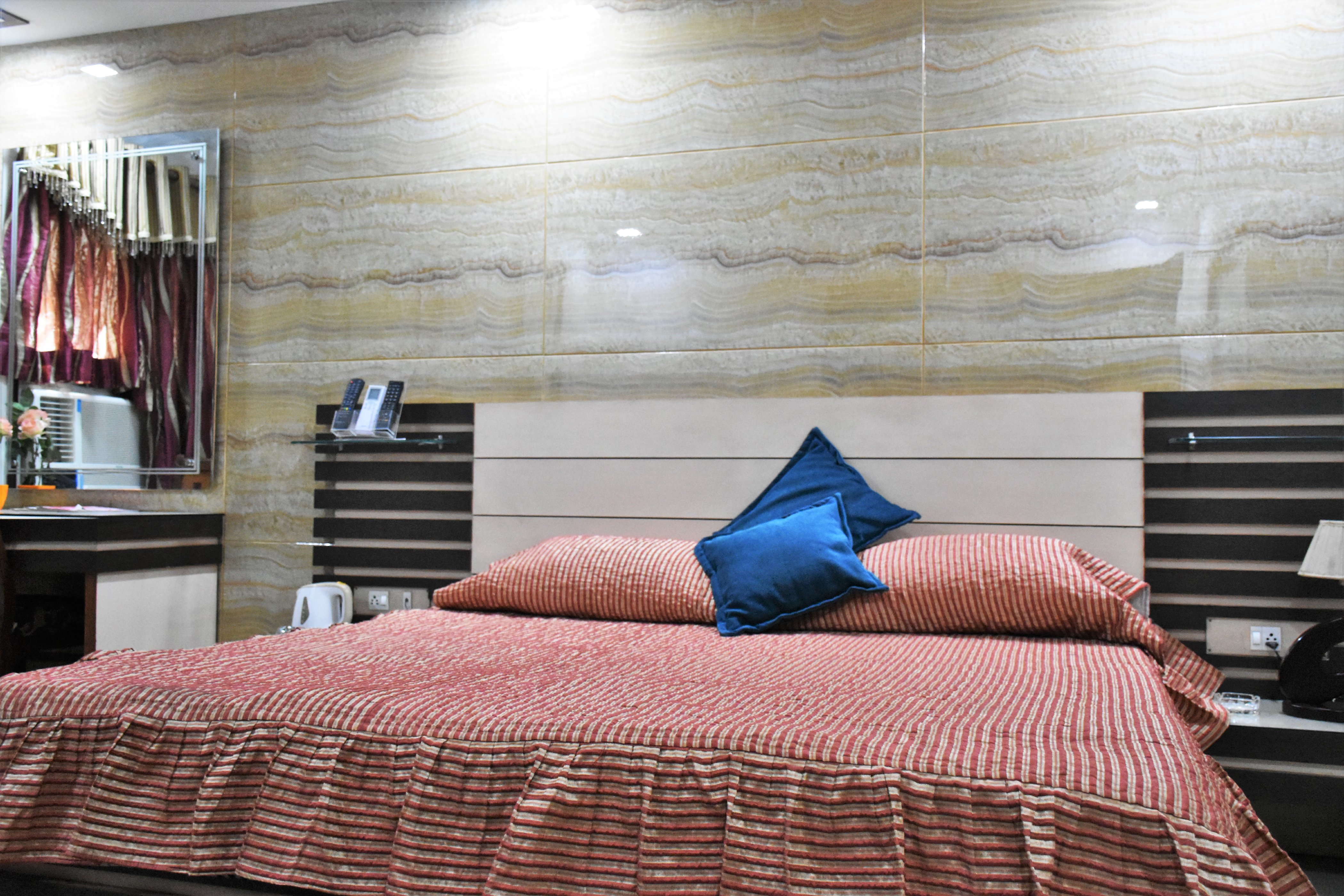 Shiv Dayal The Hotel  Room Type - Deluxe Room