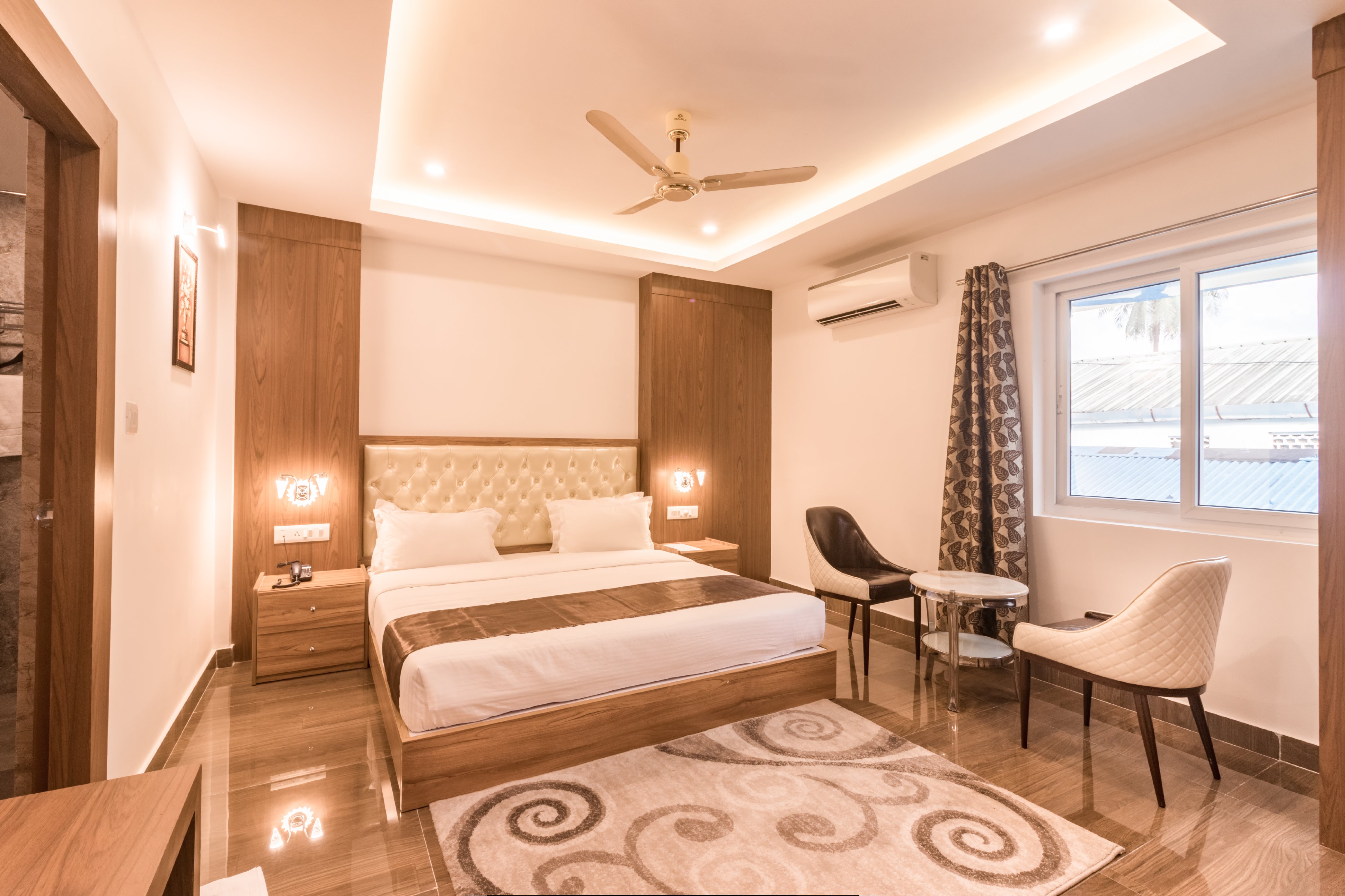 Grand Paradise Room Type - Deluxe Room Grand Paradise Room Type - Deluxe Room
