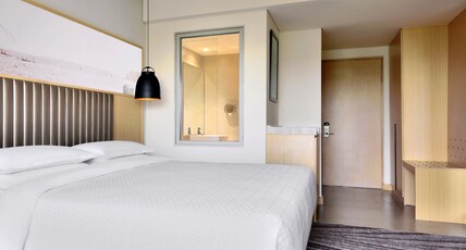 Courtyard by Marriott Kochi Infopark Room Type - Deluxe King Room
