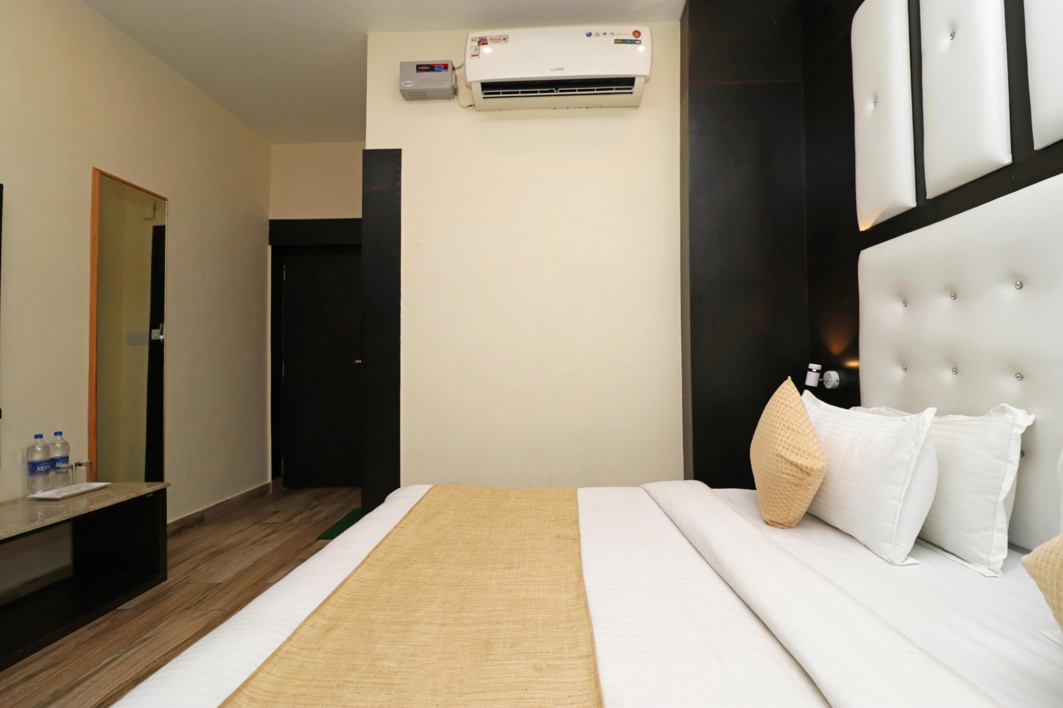 Hotel Mirage Residency - Tap to explore photos