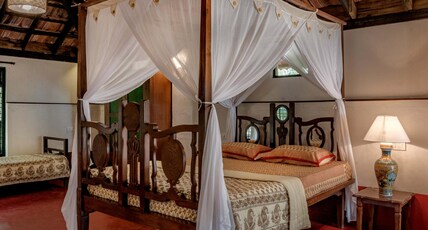 SaffronStays Suvarna Sangam Room Type - Sharavathi