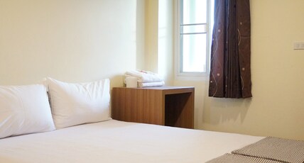 Samsen Sam Place Room Type - Standard Room Only 