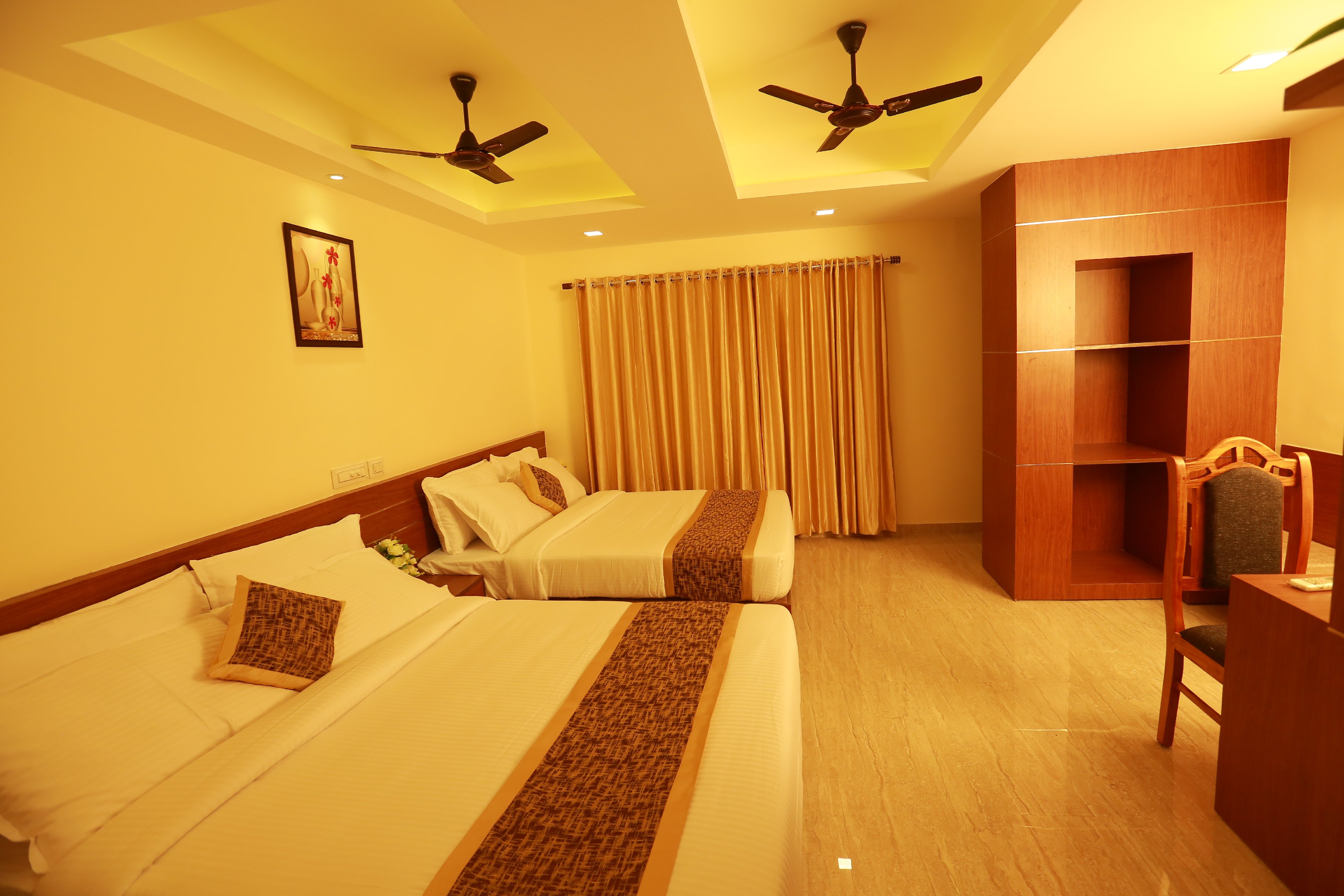 The Crescent Suites Room Type - Family Suite