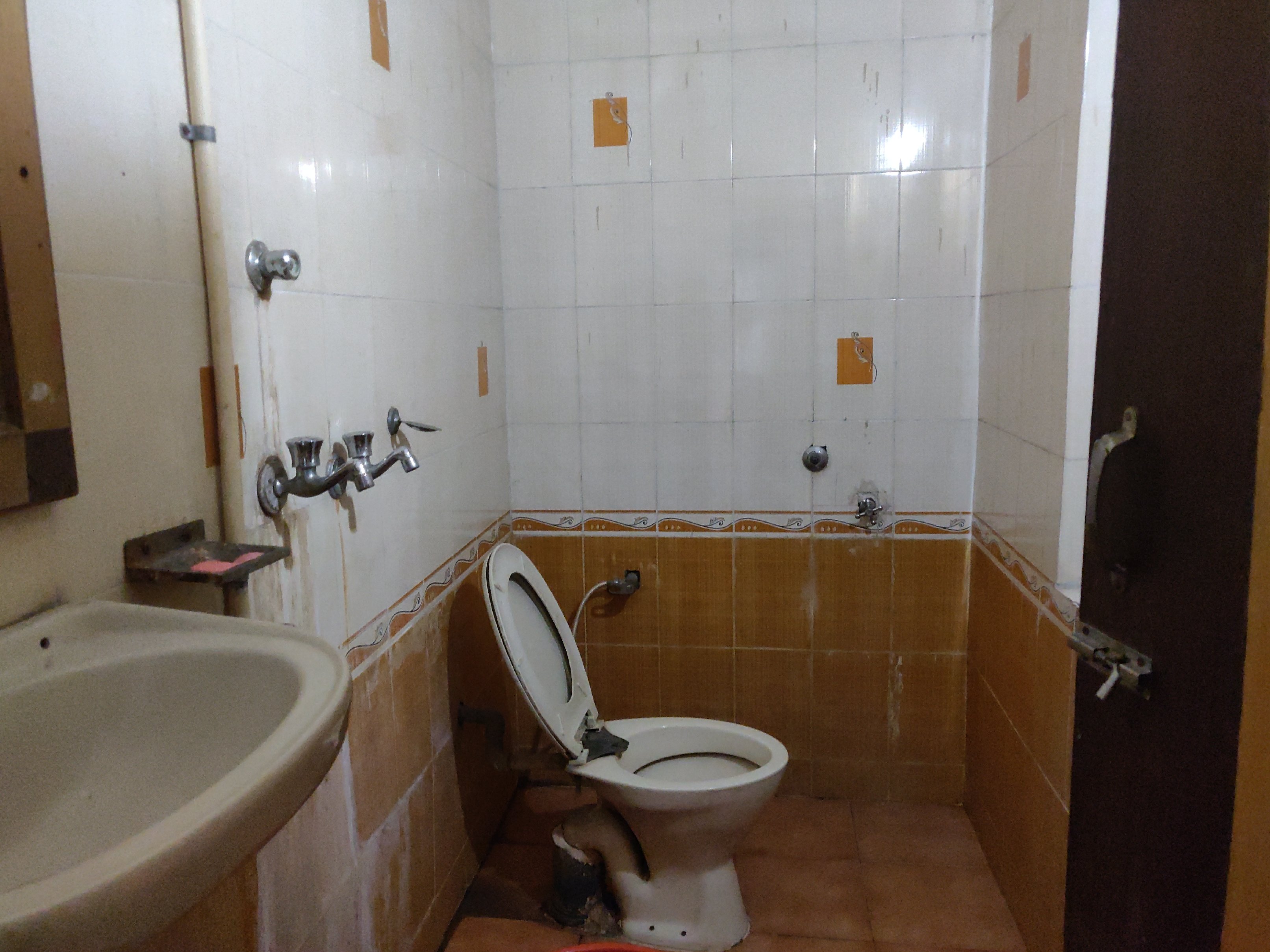 Rajendra Hotel - Tap to explore photos