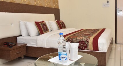 Hotel Oscar Room Type - Deluxe Double Room