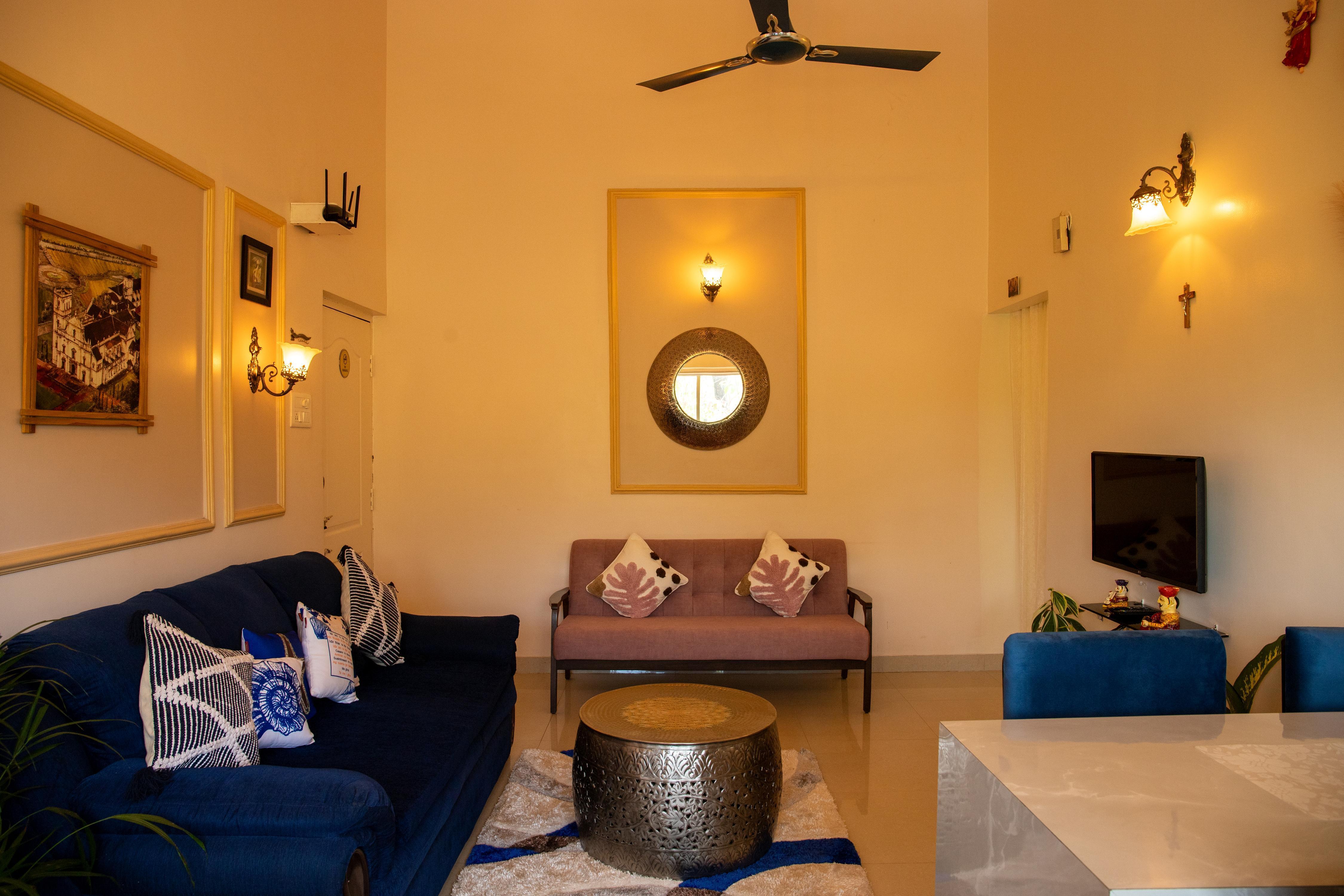 Casa de Sam's - 2BHK Pool View apartment near Vagator / Anjuna beach - Tap to explore photos