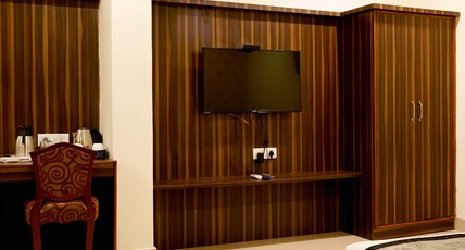 Shree Maharaja Room Type - Presidential Suite Shree Maharaja Room Type - Presidential Suite