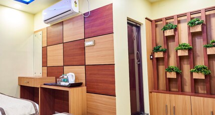 Hotel Bangabhumi Room Type - Superior Room