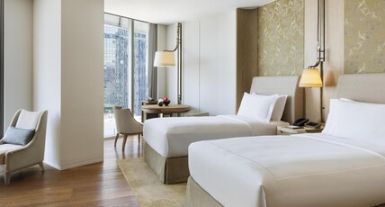 Waldorf Astoria Bangkok by Hilton Room Type - TWIN DELUXE ROOM CITY VIEW
