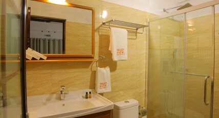Valley View | Rooms & Cottage Room Type - Deluxe Double Rooms with Balcony