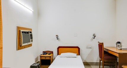 YWCA of Delhi Blue Triangle Family Hostel Room Type - Private Single Room With Attached Bathroom