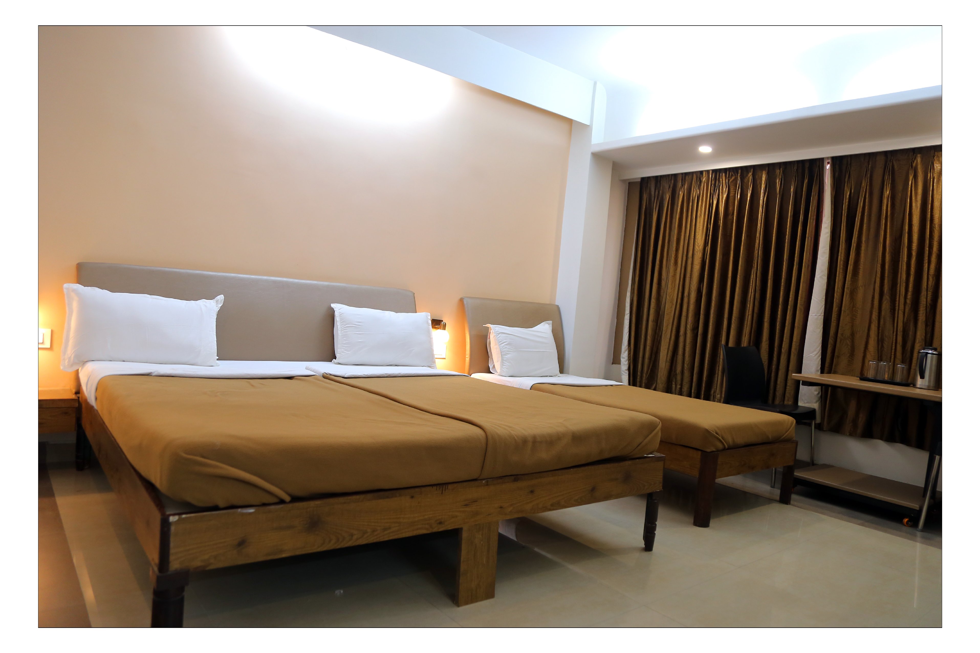 Hotel Gokul Room Type - 3 BED AC Room