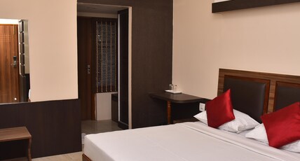 AAR ROYAL RESIDENCY Room Type - Standard Room