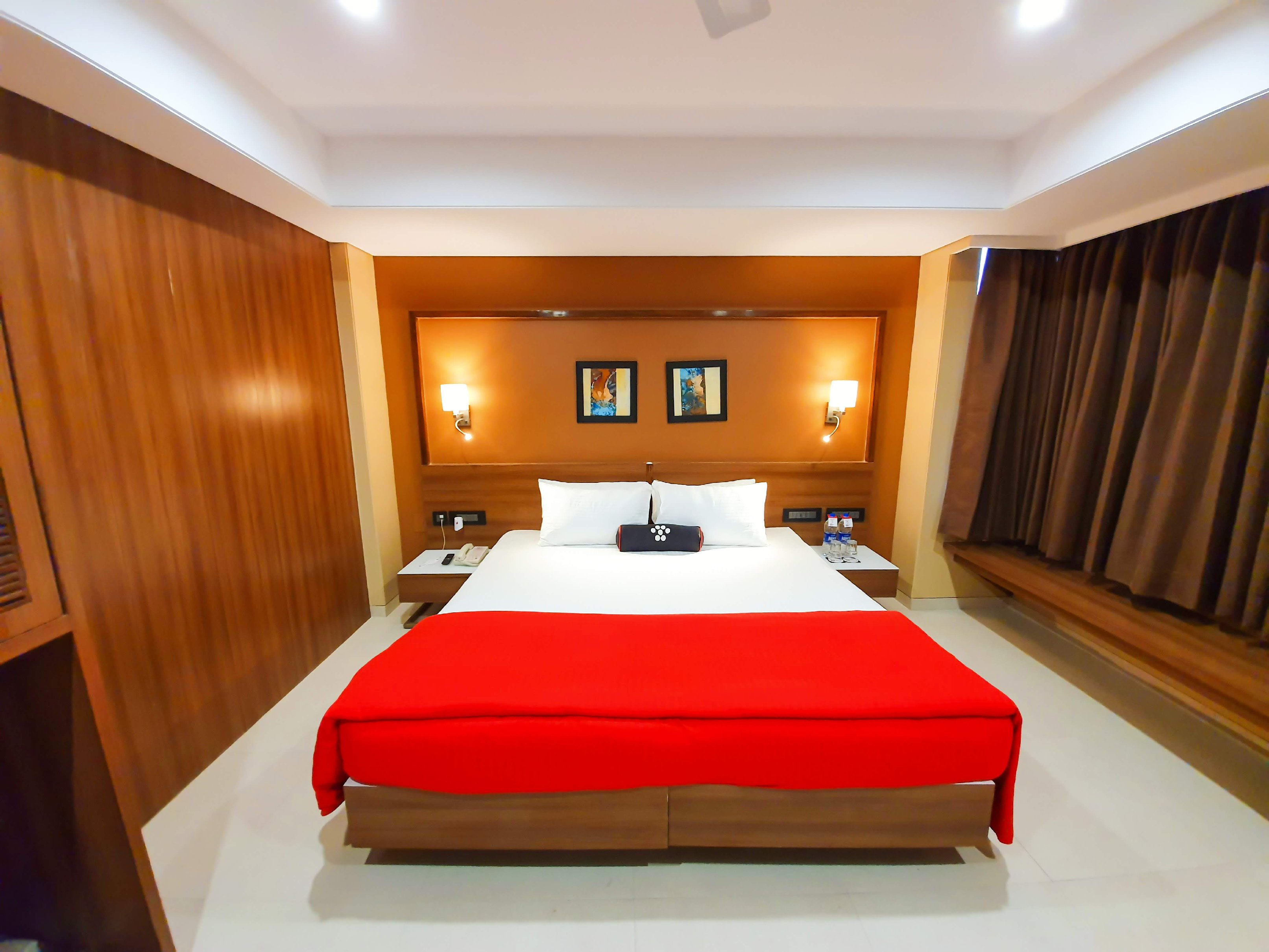 Enrise by Sayaji Pune Room Type - Suite Room