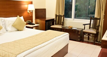 Mastiff Villa Camellia by OTHPL Room Type - Superior Room