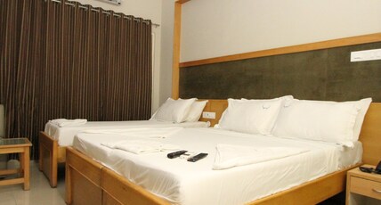 Hotel Fanar Residency  Room Type - Awe Inspiring A/c Double Bed