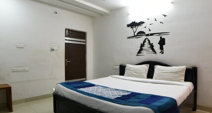 REVA ROOMS Room Type - Luxury Room
