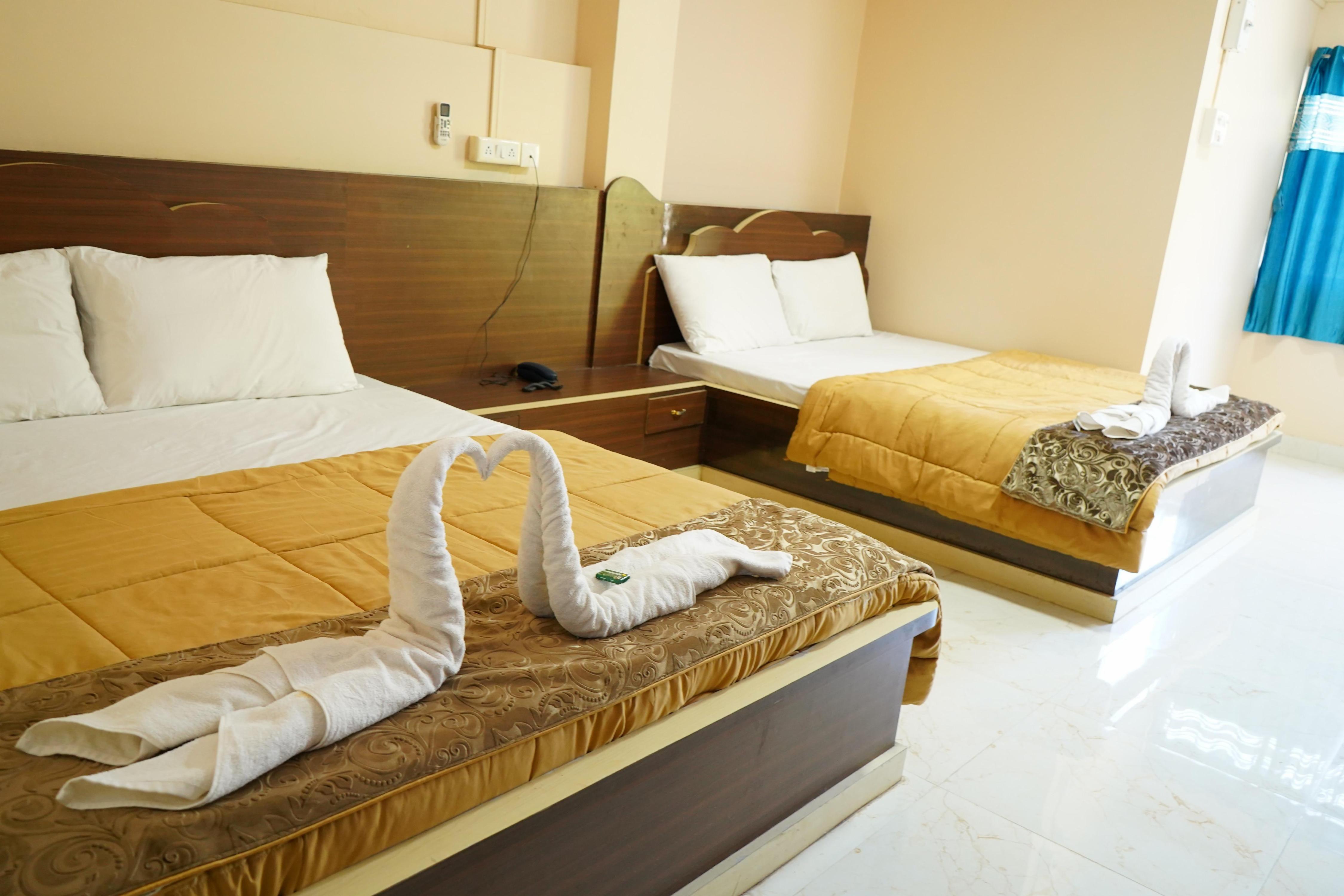 Hotel Landfall Room Type - Deluxe Family Room