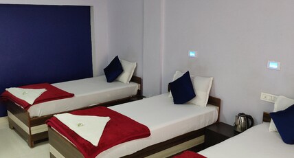 Hotel Sri Ram Room Type - Triple Executive Ac