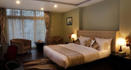 Five Gangtok Room Type - Premium Room with Private Balcony