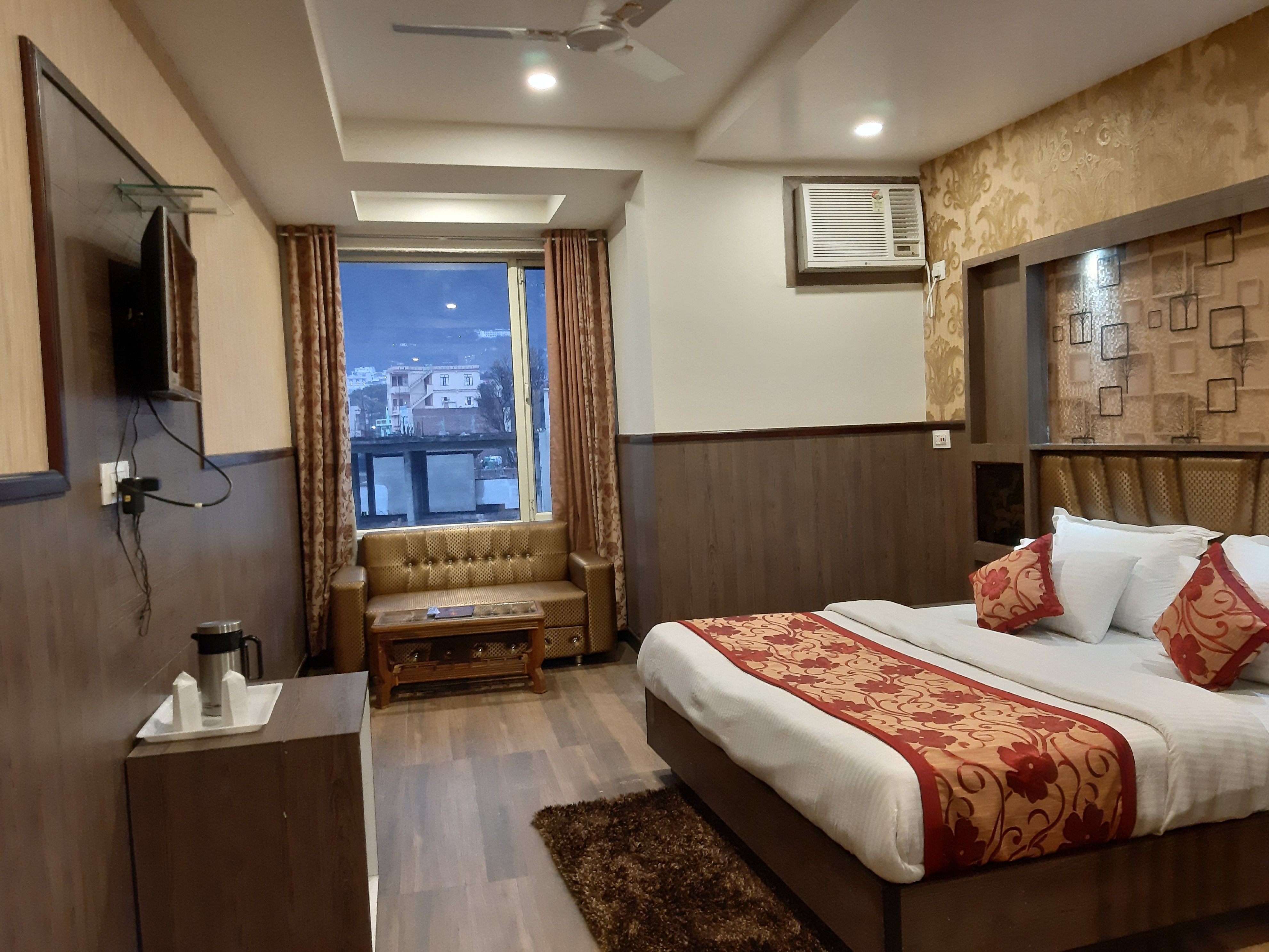 Hotel Chintpurni International Room Type - Deluxe Room With Free Wifi