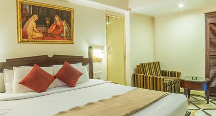Hotel Hillock (A Pure Vegetarian Hotel) Room Type - Deluxe Room
