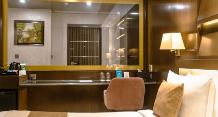Udman Hotel, Chhattarpur Room Type - Executive Room City View