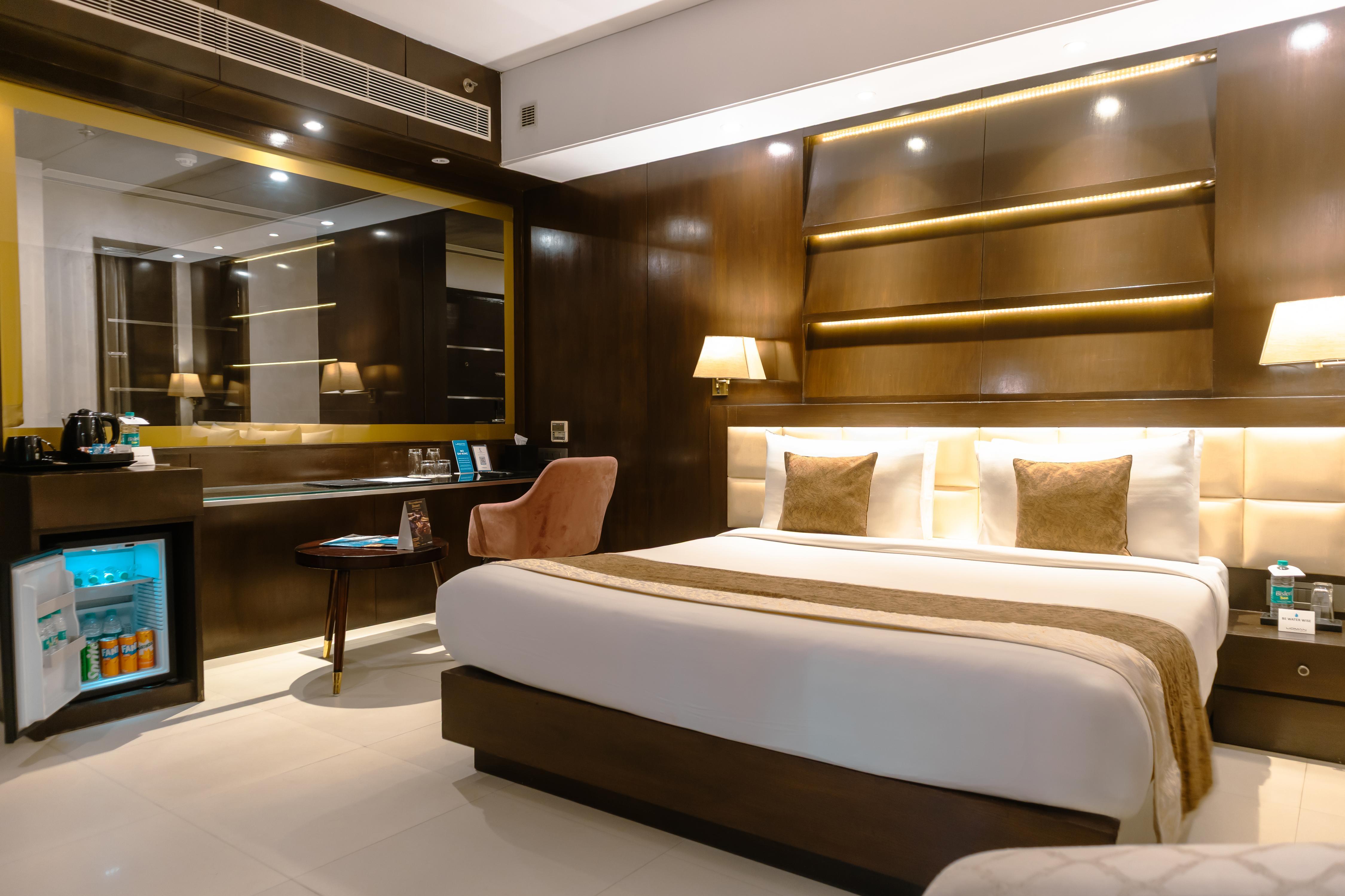 Udman Hotel, Chhattarpur - Tap to explore photos