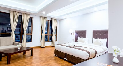 Palm Grove Suites Inn & Spa Room Type - Suite Room