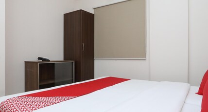 Hotel O Indra Comforts Room Type - Classic