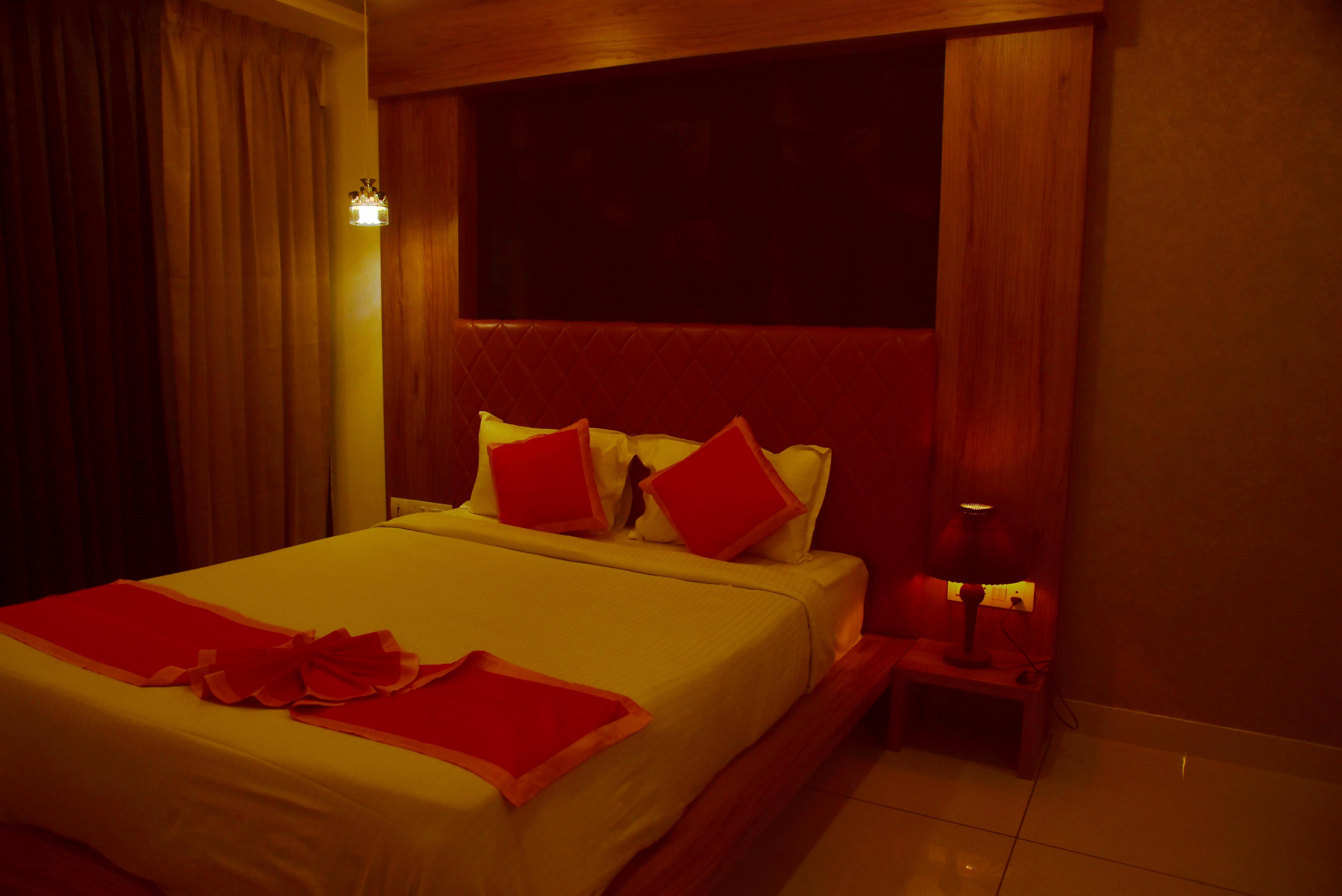One Day Palace Room Type - PLATINUM SUITE