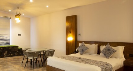 Skyline Resort & Convention Center Room Type - Emperor Room