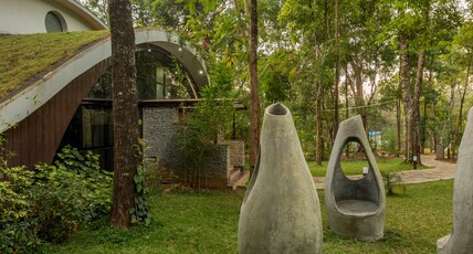 Siri Nature Resort Room Type - Sumeru Shrunga (Duplex Villa With Pool) Siri Nature Resort Room Type - Sumeru Shrunga (Duplex Villa With Pool)