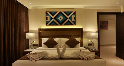 Hotel Luminara Room Type - Presidential Suite with Living Area