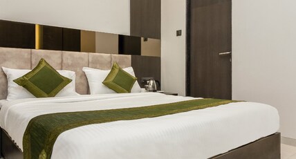 Hotel Oyster Suite Room Type - Deluxe Room