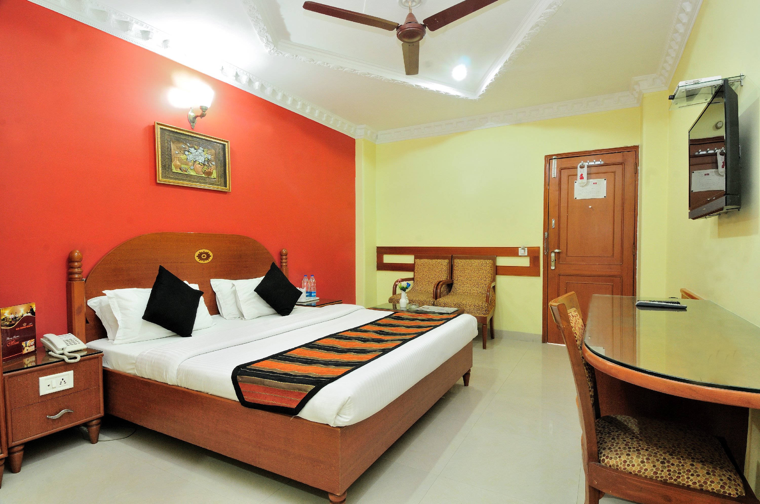 Hotel Maharaja Residency and Banquet Hall - Tap to explore photos