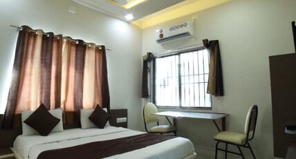 Hotel Shreedhara Room Type - Standard Double bed AC Room