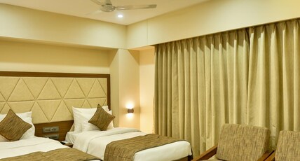 HOTEL KAVERY Room Type - ELEGANCE TWIN BED ROOM