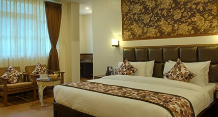 Voyage The Aryan Regency Room Type - Deluxe Room