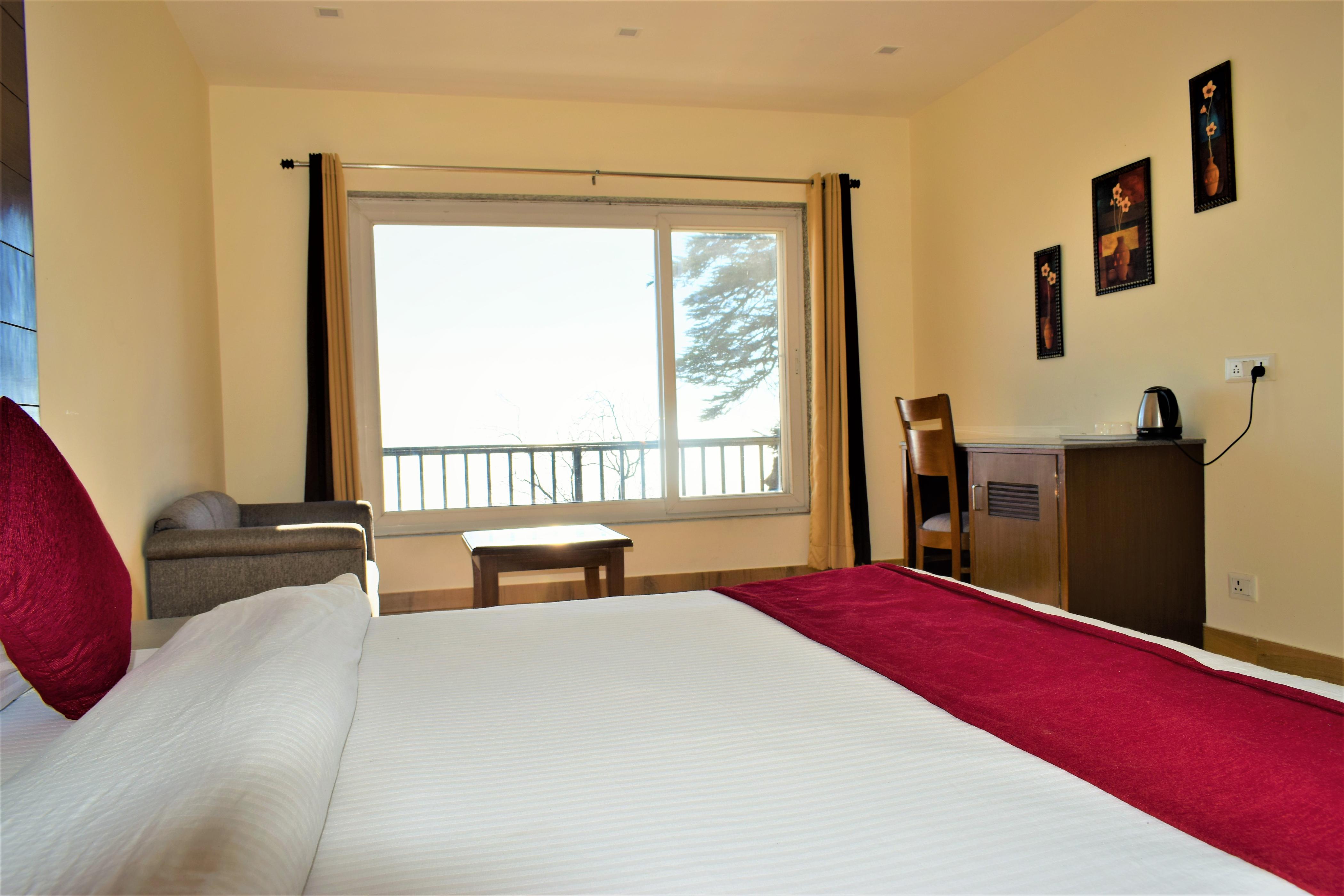 Hotel Phoenix Room Type - Superior Valley View Room