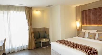 Hotel Crowne Imperial – Kathmandu Room Type - Deluxe Double Room with Bathtub Hotel Crowne Imperial – Kathmandu Room Type - Deluxe Double Room with Bathtub